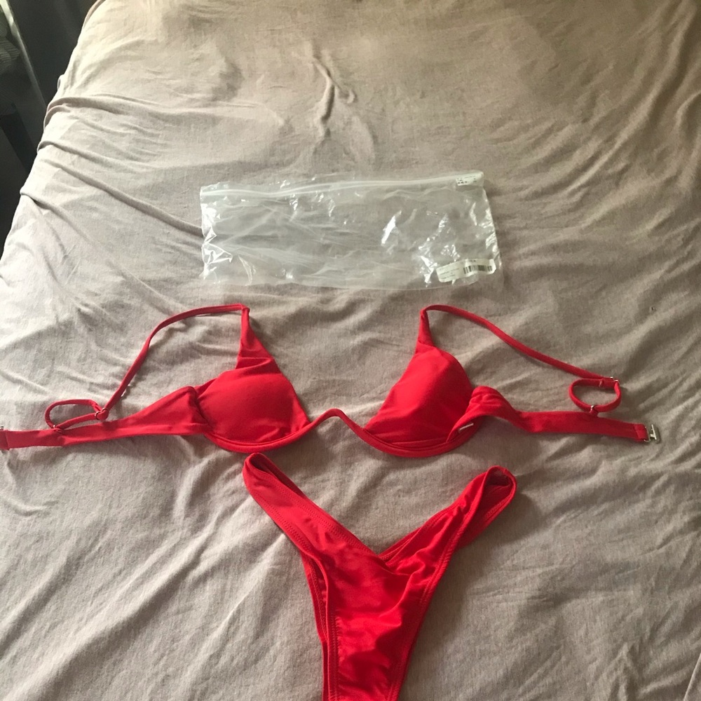 Red Romwe bikini